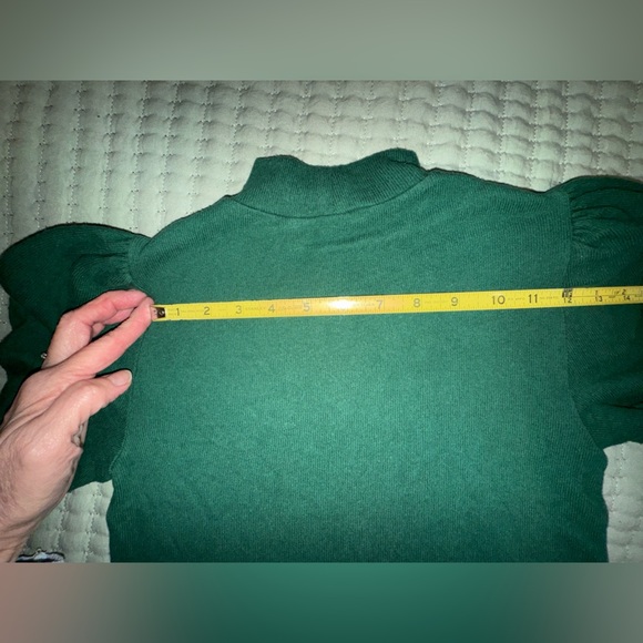 Reformation Cydney Forest green mock neck top. Size XS. VGUC. - Picture 16 of 16